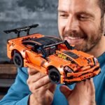 LEGO Technic Chevrolet Corvette ZR1 42093 Building Kit (579 Pieces) - Image 3